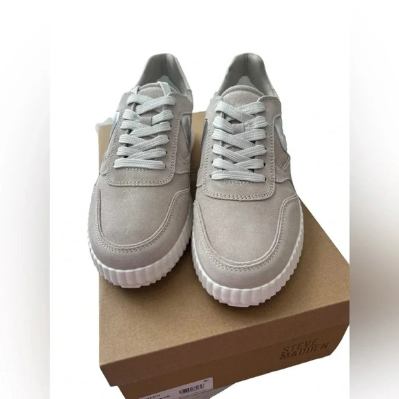 NIB Steve Madden Shereen Leather and Suede Platform Sneakers - Picture 4 of 7